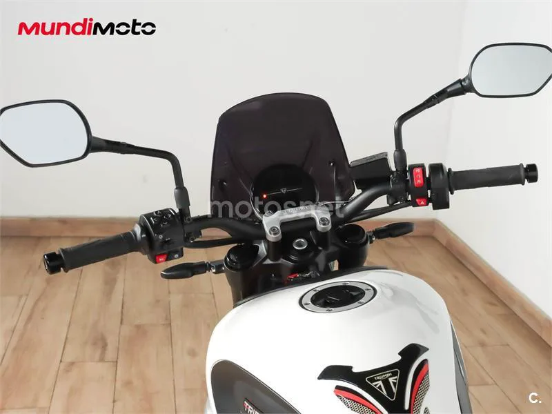 Triumph Trident 660 – Vista 11