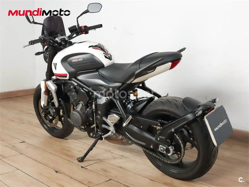 Triumph Trident 660 – Vista 8