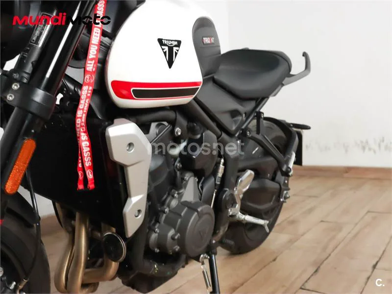 Triumph Trident 660 – Vista 10