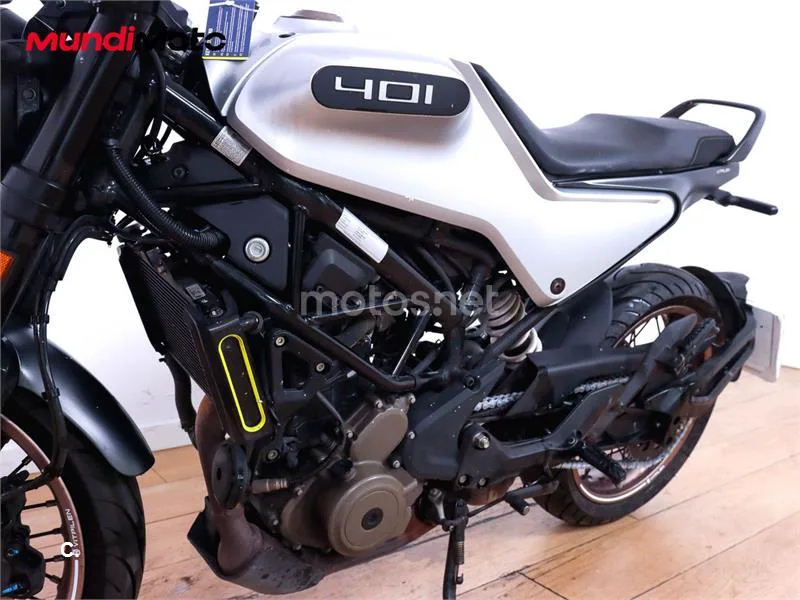 Husqvarna Vitpilen 401 – Vista 10