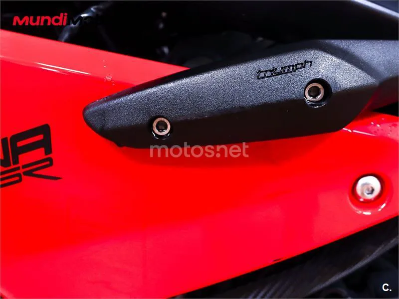 Triumph Daytona 675 – Vista 17