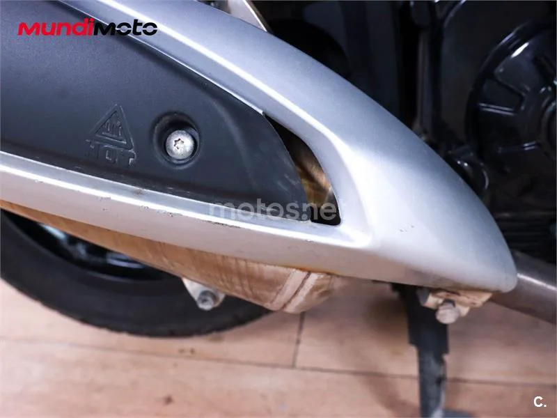 Peugeot Metropolis 400 – Vista 32