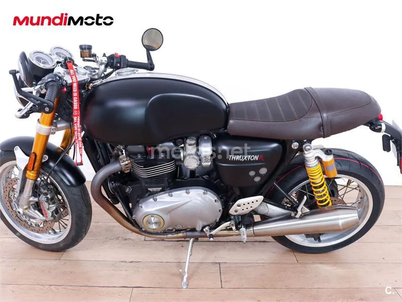 Triumph Thruxton – Vista 6