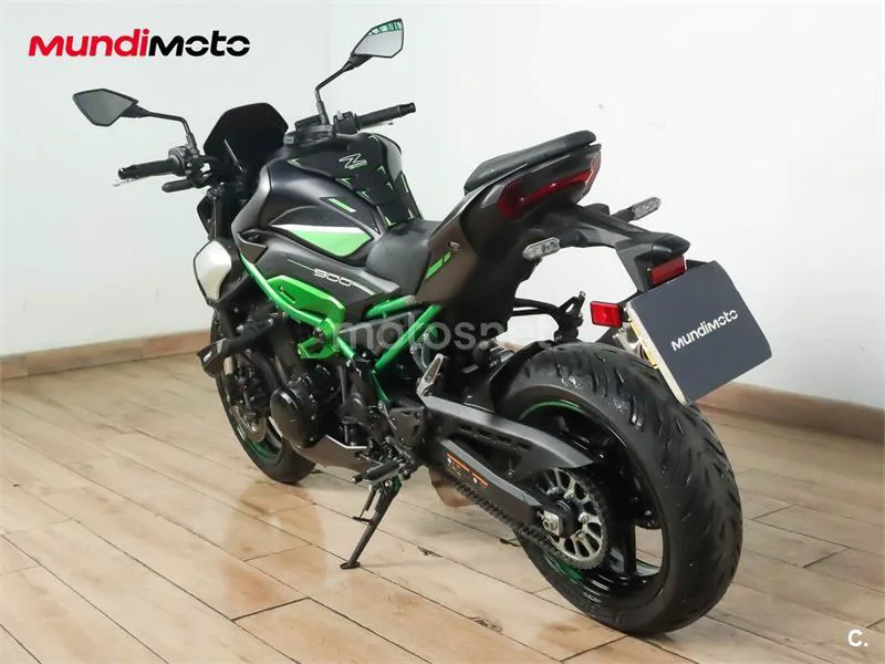 Kawasaki Z900 – Vista 8