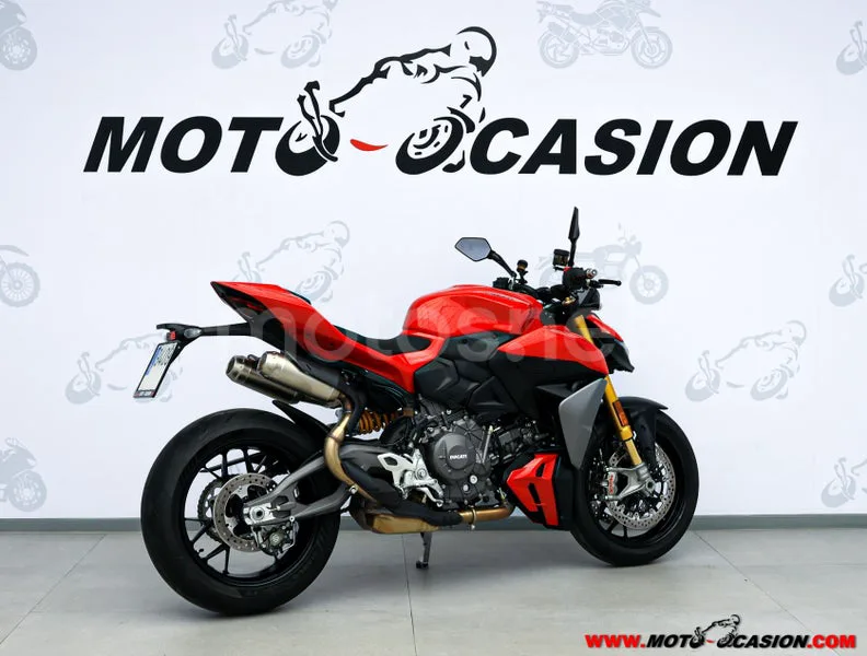 Ducati Streetfighter V2 – Vista 3