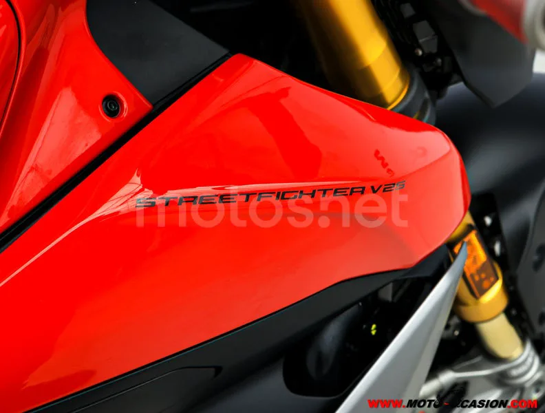 Ducati Streetfighter V2 – Vista 9