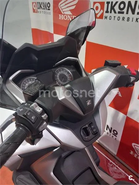 Honda Forza – Vista 4