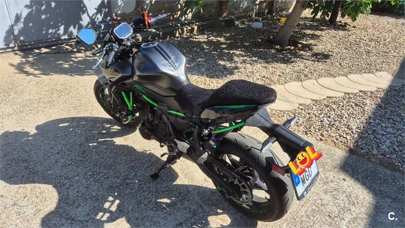 Kawasaki Z650 – Vista 3