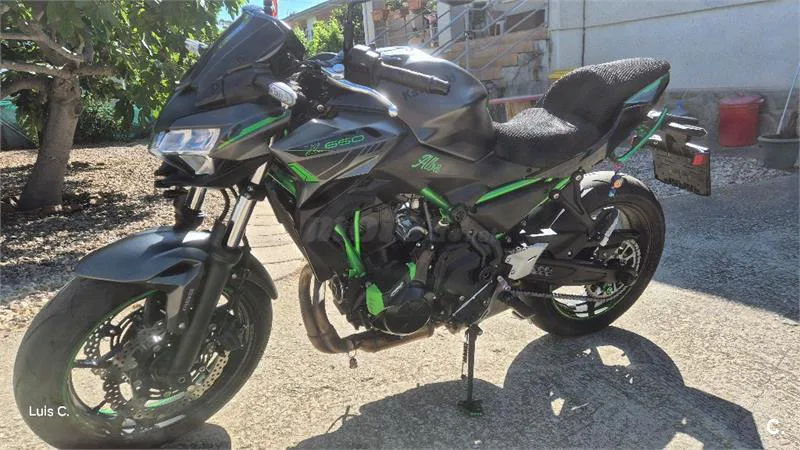 Kawasaki Z650 – Vista 4