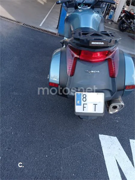 Honda NT 650 V Deauville – Vista 2