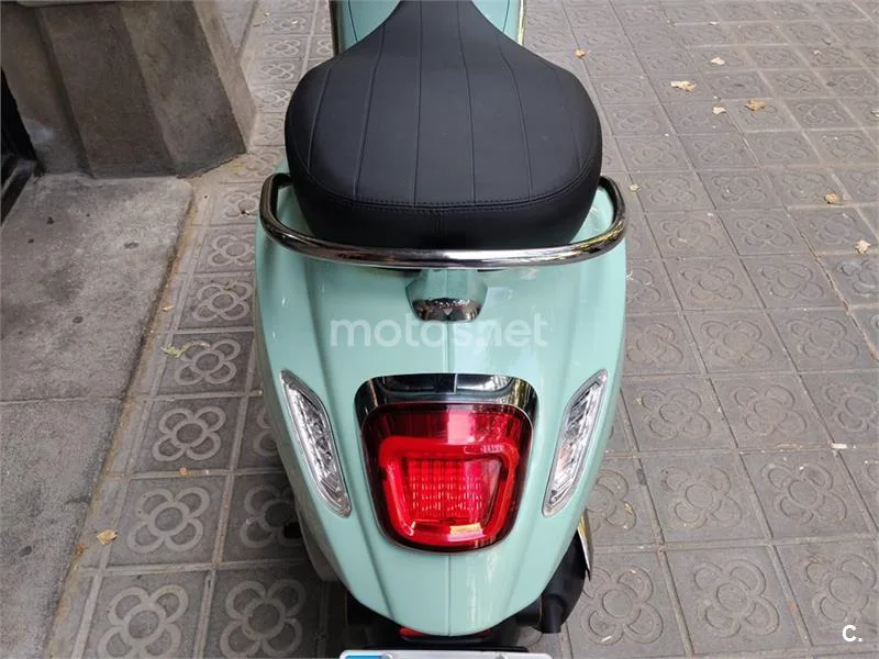 Vespa Primavera – Vista 12