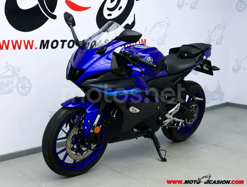 Yamaha R125 – Vista 8