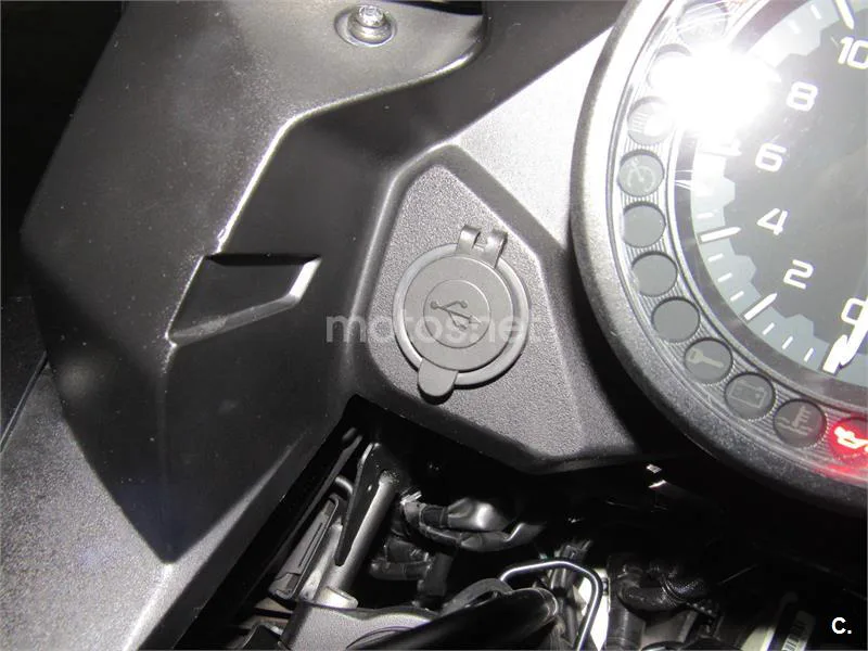Kawasaki Versys 1000 – Vista 12