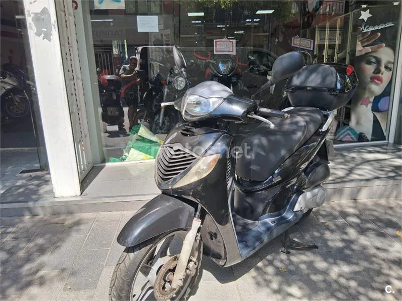 Honda SH 150i – Vista 3