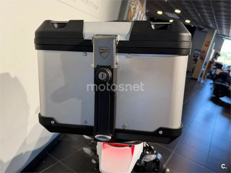 Ducati DesertX – Vista 11
