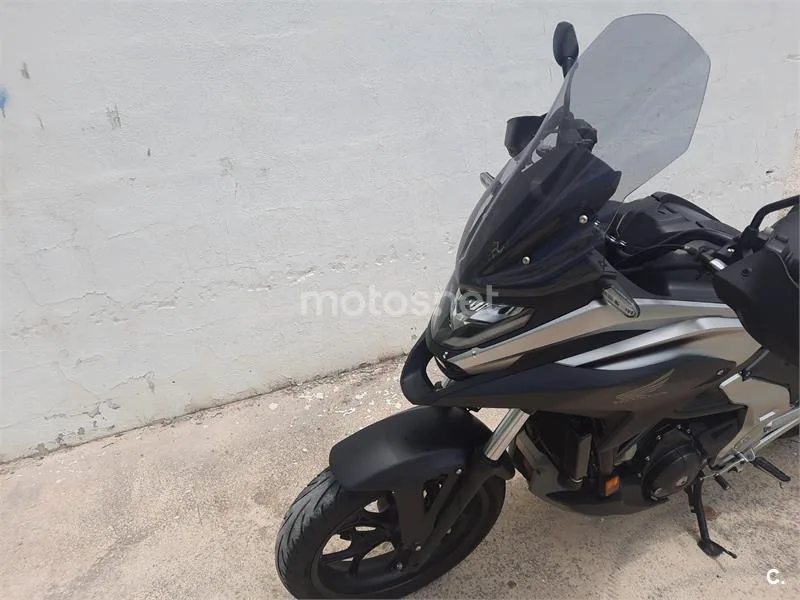 Honda NC 750 X – Vista 3