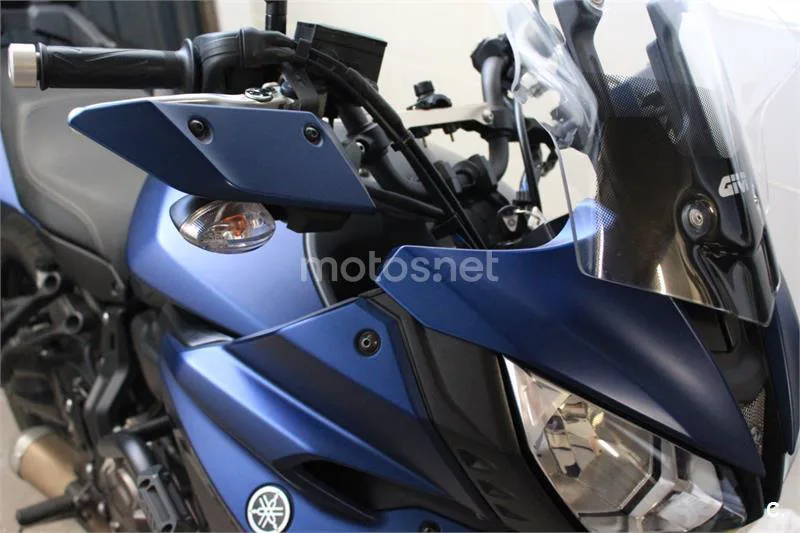 Yamaha Tracer 700 – Vista 7
