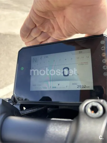 Yamaha MT-09 – Vista 7