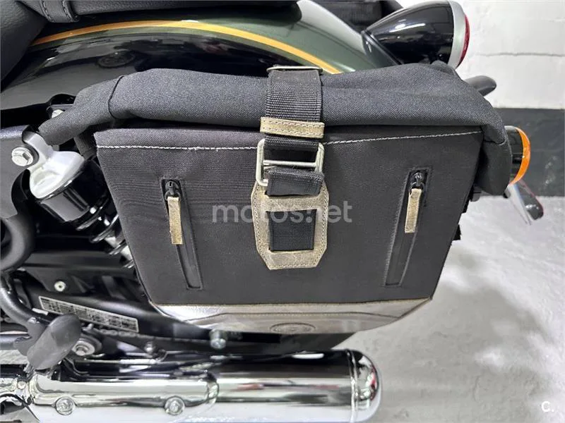 Royal Enfield Super Meteor 650 – Vista 18