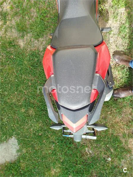 Benelli BN 125 – Vista 4