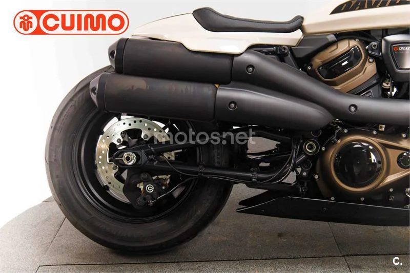 Harley-Davidson Sportster S – Vista 14
