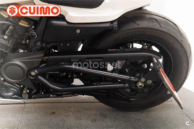 Harley-Davidson Sportster S – Vista 18