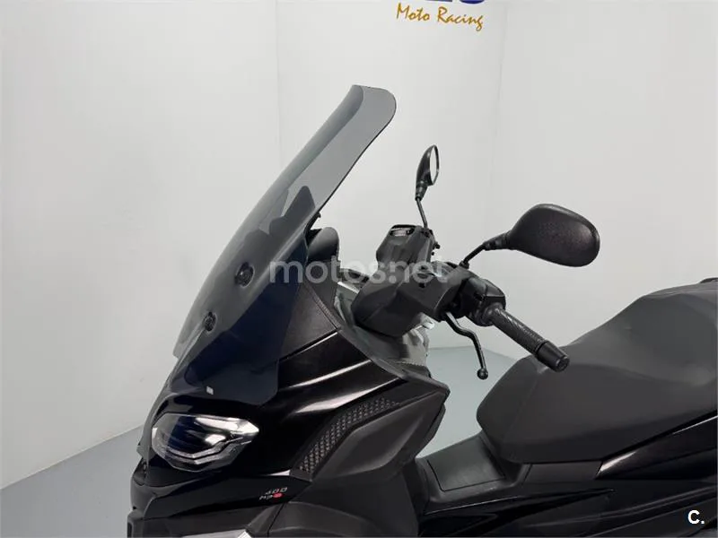 Piaggio MP3 – Vista 4