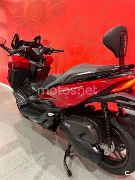 Honda Forza 125 – Vista 4
