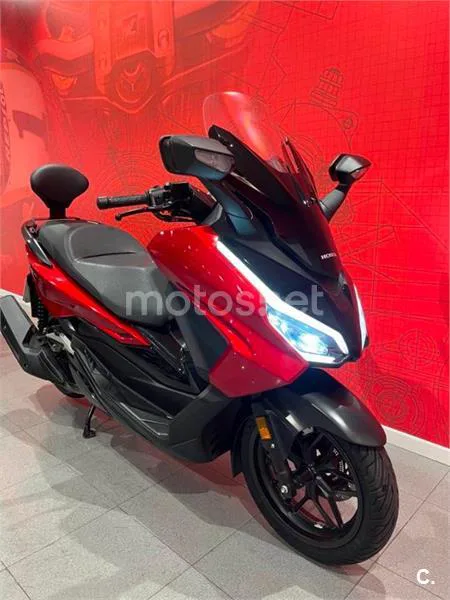 Honda Forza 125 – Vista 6