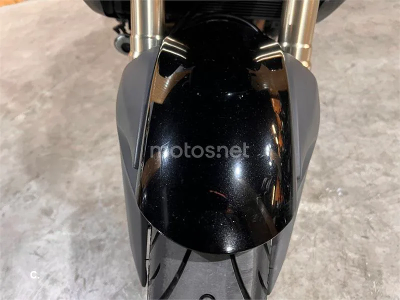 Kawasaki Z1000 – Vista 20