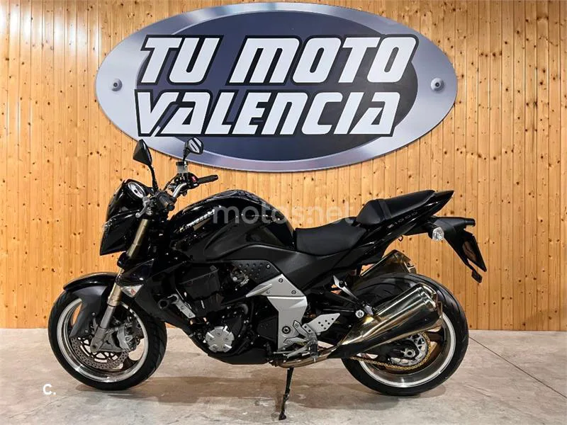 Kawasaki Z1000 – Vista 5