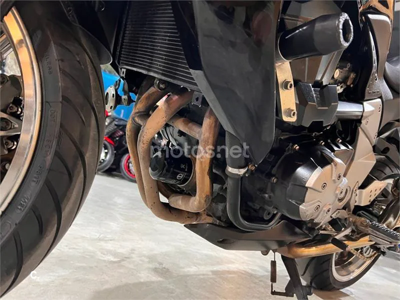 Kawasaki Z1000 – Vista 61
