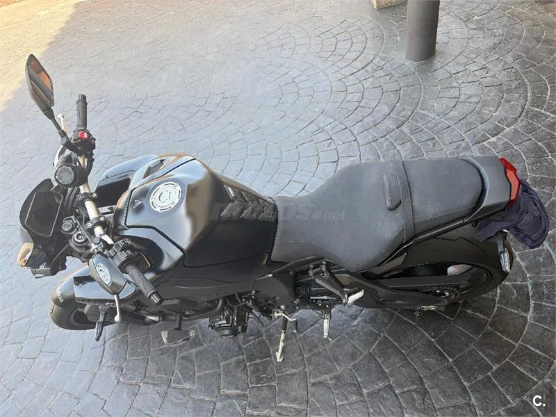 Yamaha MT-10 – Vista 6