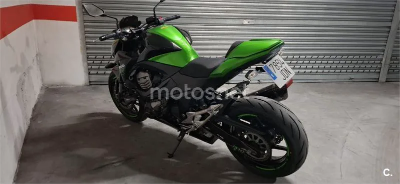Kawasaki Z800 – Vista 3