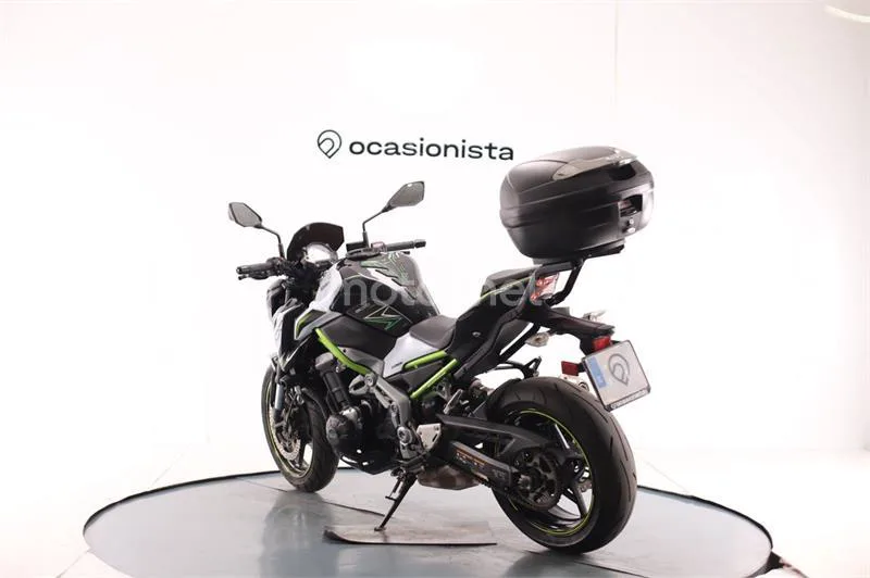 Kawasaki Z900 – Vista 3