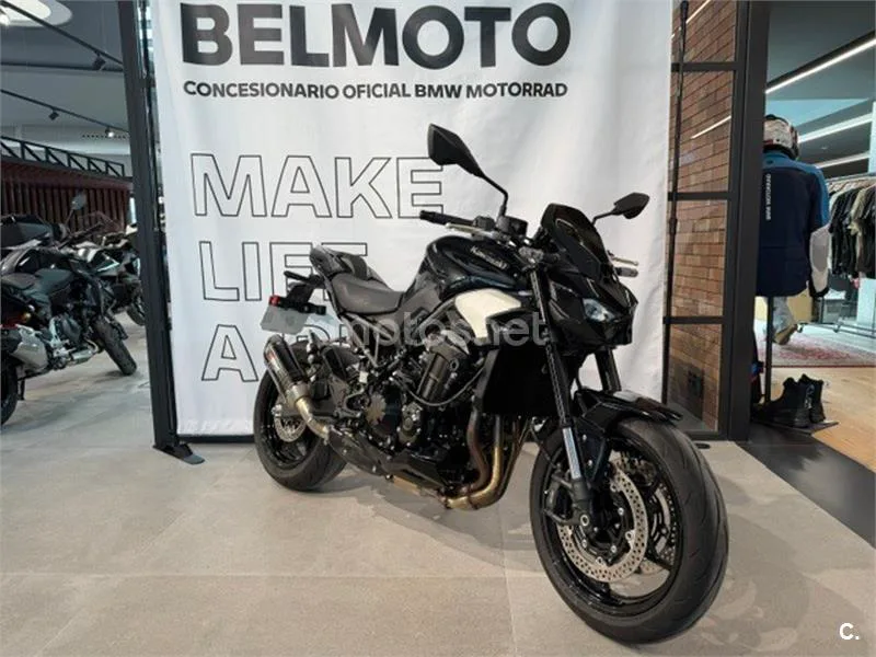 Kawasaki Z900 – Vista 4