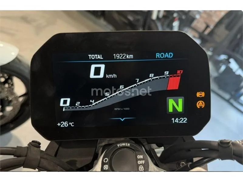 BMW F 900 R – Vista 6