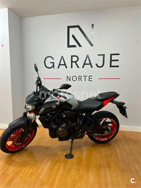 Yamaha MT-07 – Vista 3