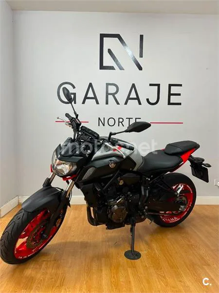 Yamaha MT-07 – Vista 4