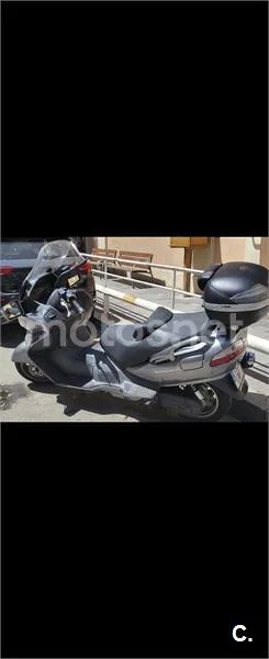 Suzuki Burgman 650 Executive – Vista 5