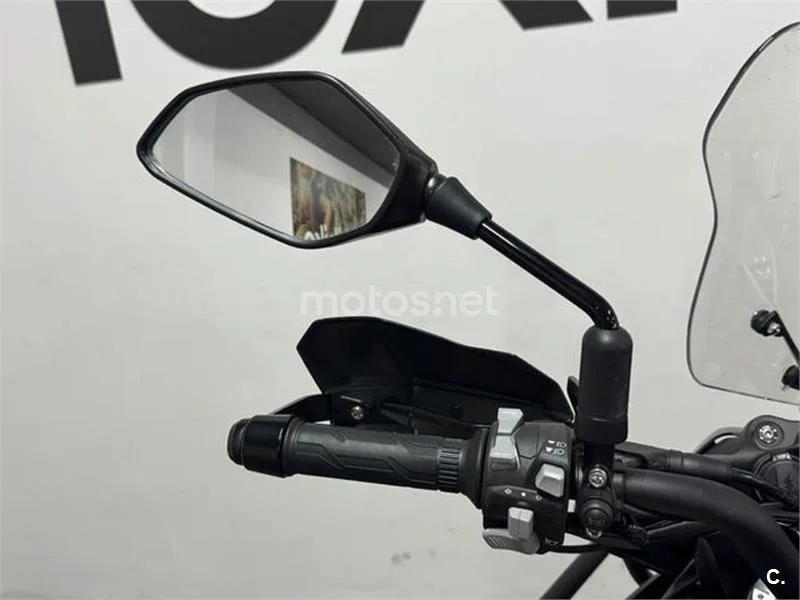 Benelli TRK 702 X – Vista 11