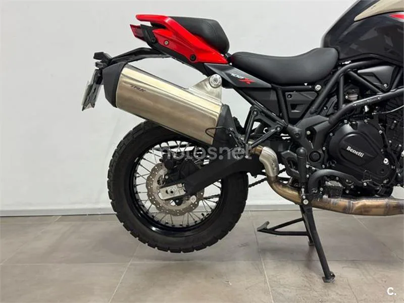 Benelli TRK 702 X – Vista 7