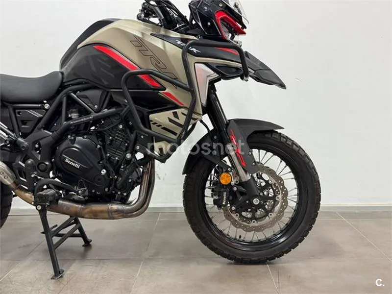Benelli TRK 702 X – Vista 8