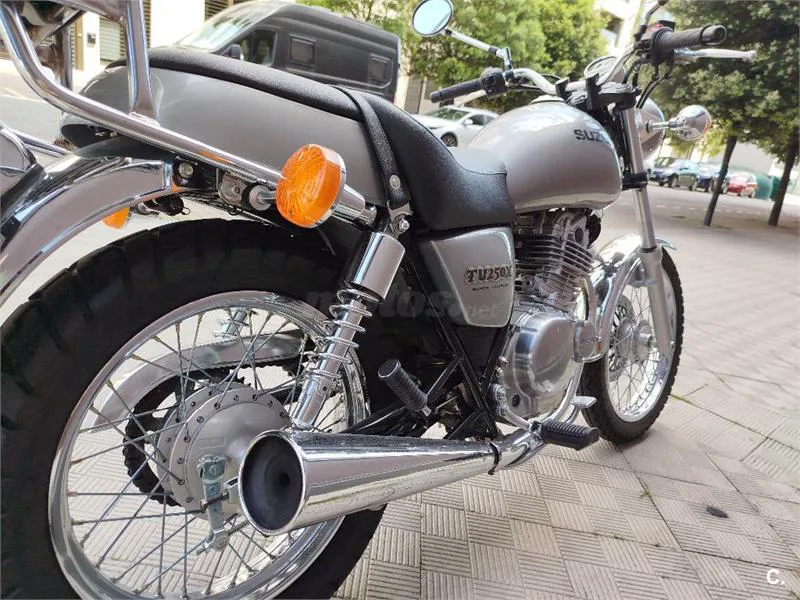 Suzuki TU 250 X – Vista 3