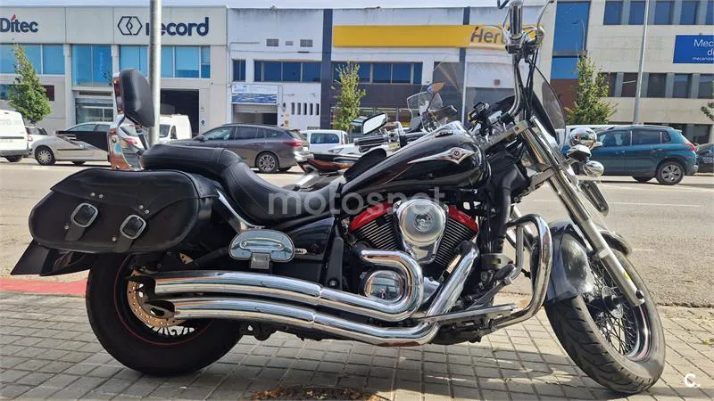 Kawasaki VN 900 Light Tourer – Vista 8