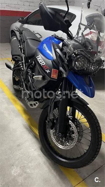 Triumph Tiger 800 XCX – Vista 7