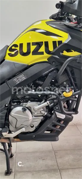 Suzuki V-Strom 650 XT – Vista 5