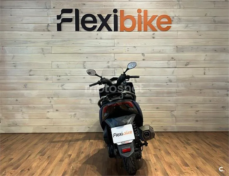 Kymco X-Town CT 300 – Vista 5