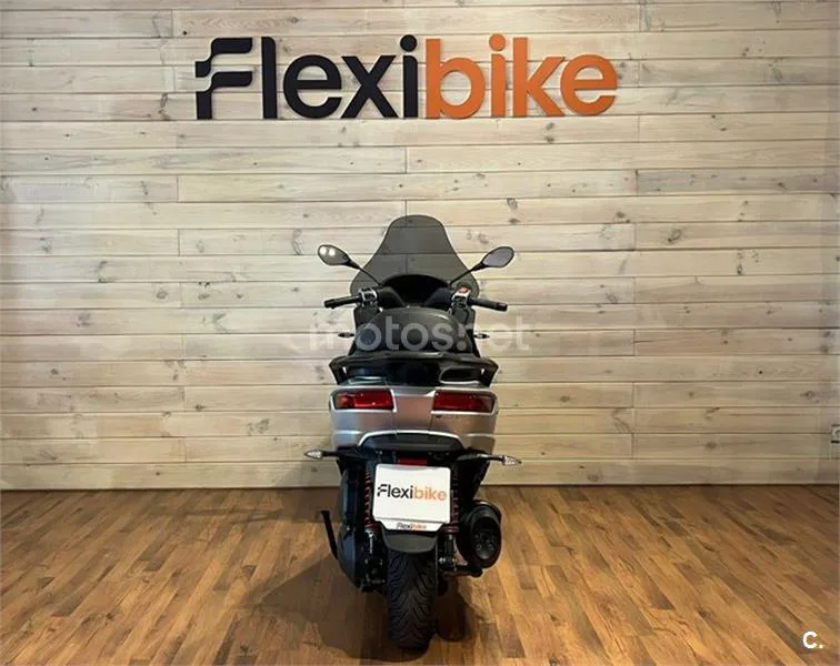 Piaggio MP3 – Vista 5