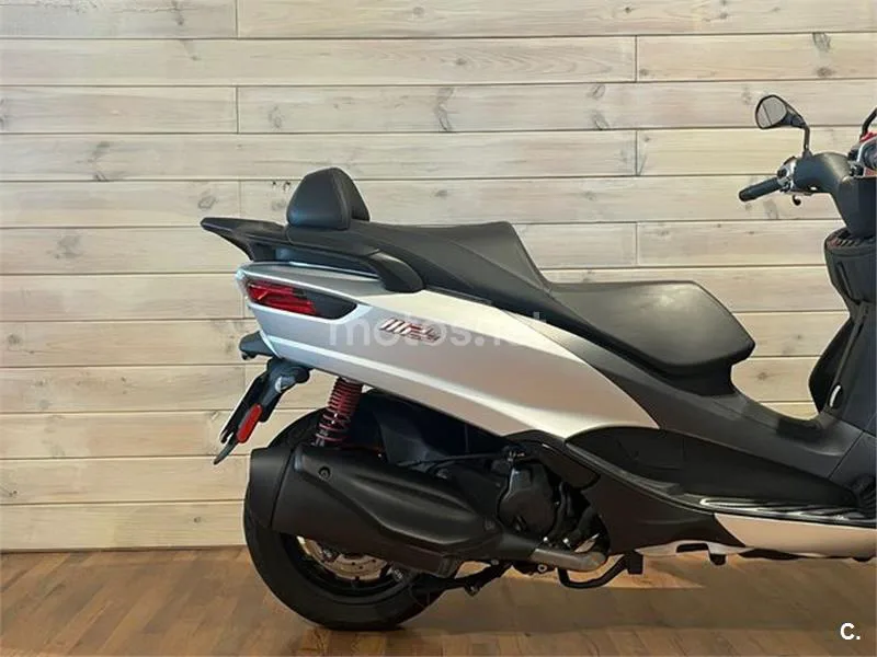 Piaggio MP3 – Vista 7